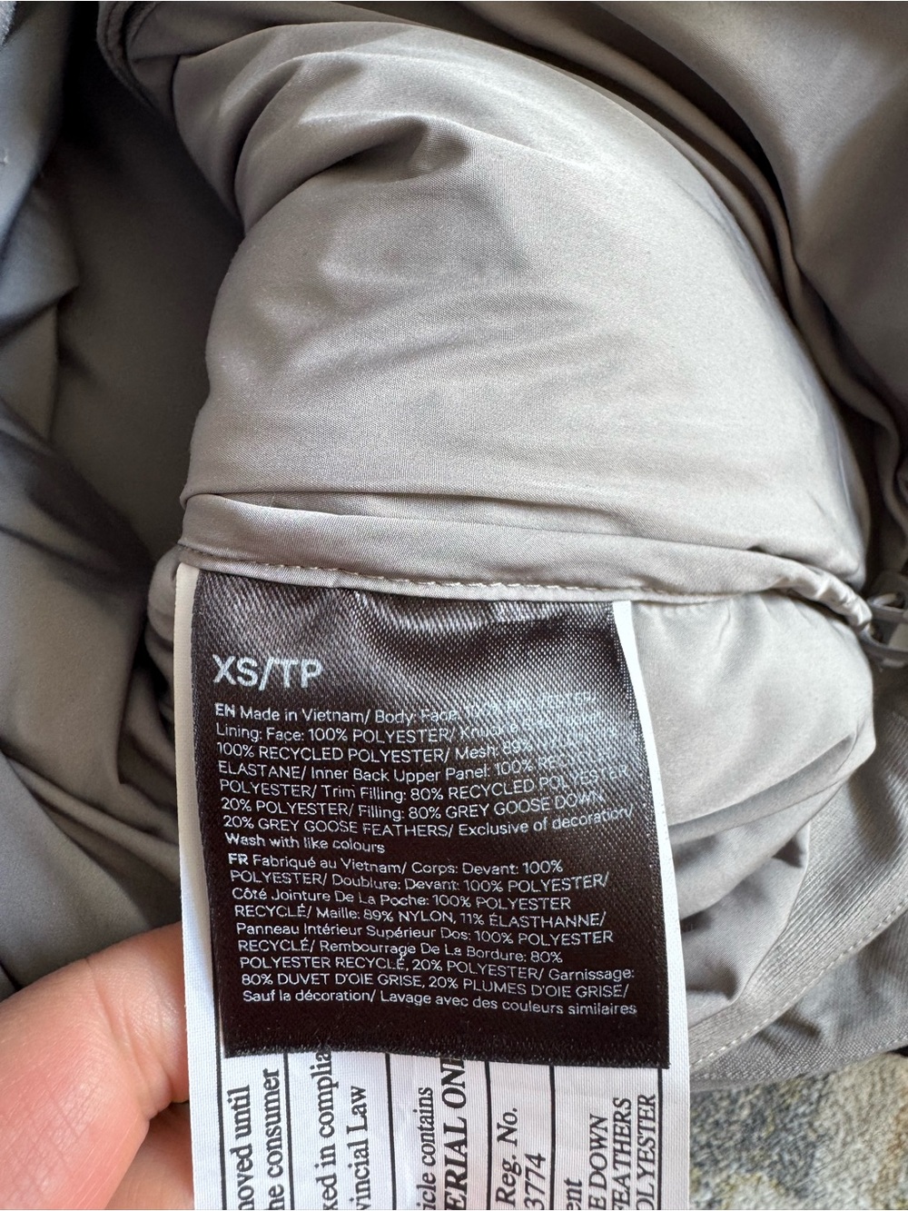 Lululemon tech canvas wunderpuff vest - Picture 2 of 4